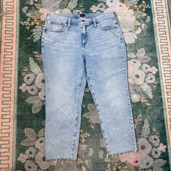 J. Crew Essential Straight Cropped Jeans Womens 35 Light Blue High Rise Raw Hem - Picture 15 of 16